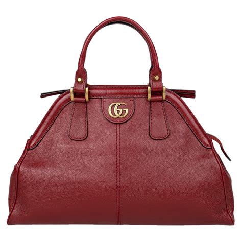 Re (belle) Gucci Bags .